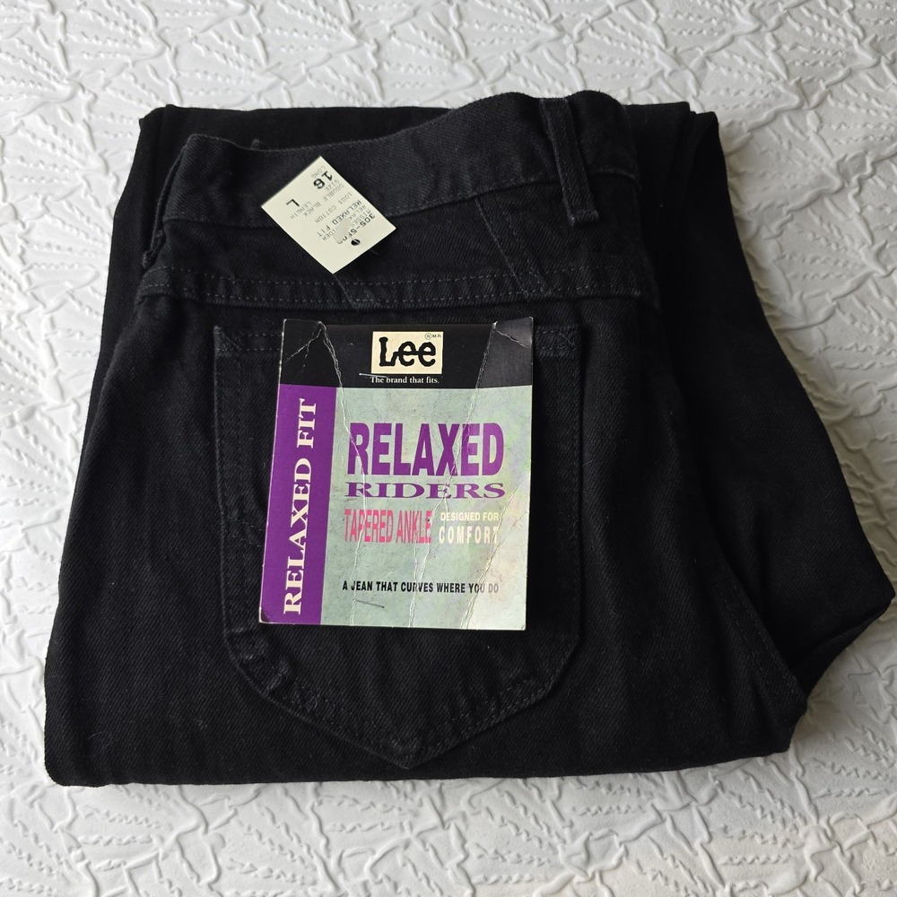 Vintage NWT Lee Women Relaxed Fit 16 L Stretch Comfort Tapered‎ Denim Jean Black